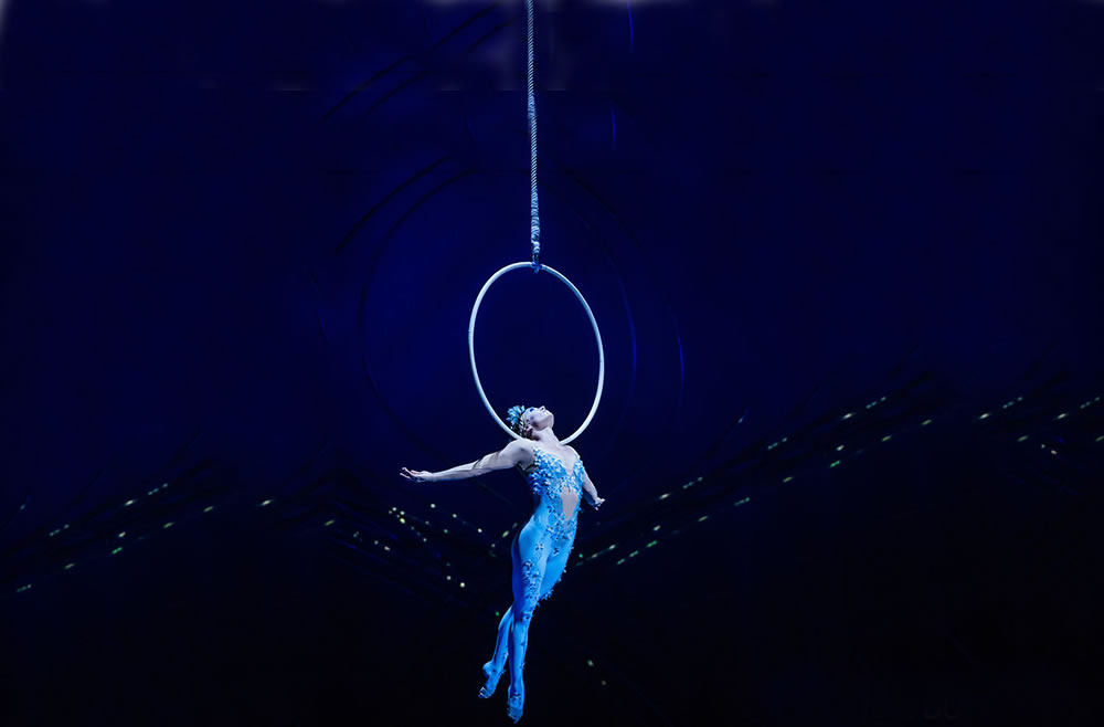 Představení Cirque du solei na lodi