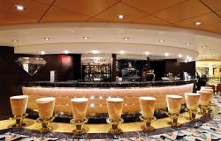 MSC Musica - MSC Cruises - moderní barový interiér