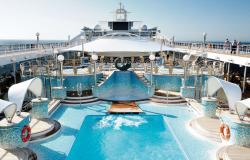 MSC Poesia - MSC Cruises - bazénové království na horní palubě