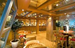 MSC Sinfonia - MSC Cruises - útulná kavárna na lodi