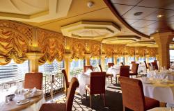 MSC Divina - MSC Cruises - elegantní dekorativní výzdoba restaurace