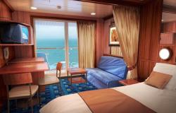 Norwegian Dawn - Norwegian Cruise Lines - luxusní interiér lodi a terasa s výhledem na oceán