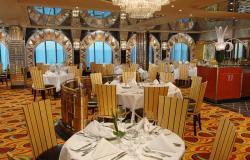 Pride of America - Norwegian Cruise Lines - moderní interiér v restauraci na lodi