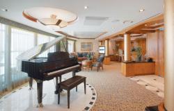 Brilliance of the Seas - Royal Caribbean International - klavírní křídlo